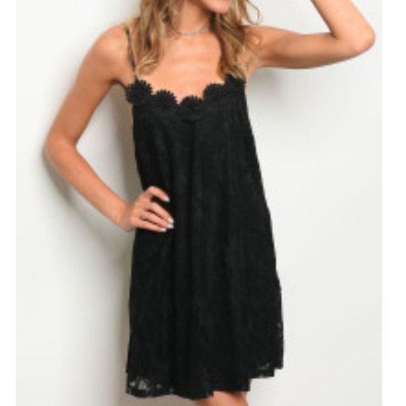 Black lace embroidered flower dress - Picture 3 of 7